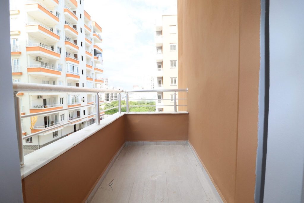 Erdemli Alata Onur Evleri 2 Sitesinde 4+1 Satılık Uygun Daire