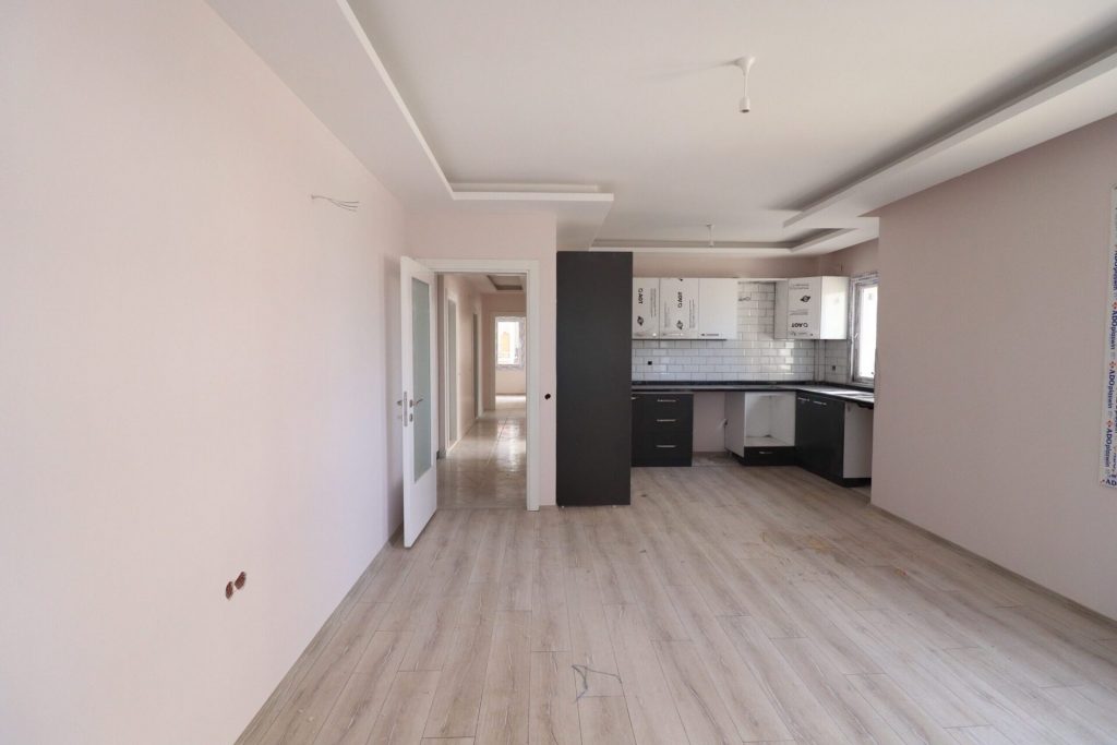Erdemli Alata Onur Evleri 2 Sitesinde 4+1 Satılık Uygun Daire