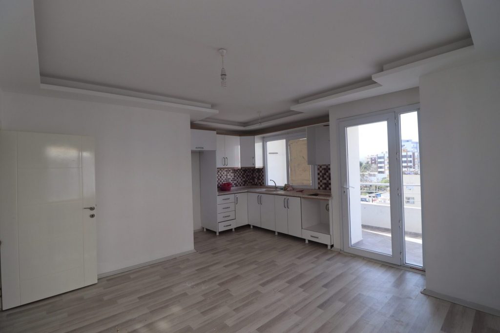 Mersin Erdemli Tömük Denize Yakın Satılık 2+1 Uygun Daire 