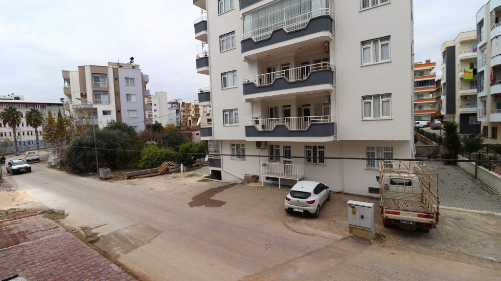 Mersin Erdemli Alata Bağımsız Mutfak 3 Cepheli  Satılık 2+1 Daire