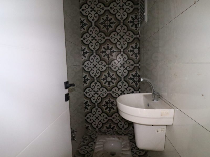 Mersin Erdemli Alata Bağımsız Mutfak 3 Cepheli Satılık 2+1 Daire