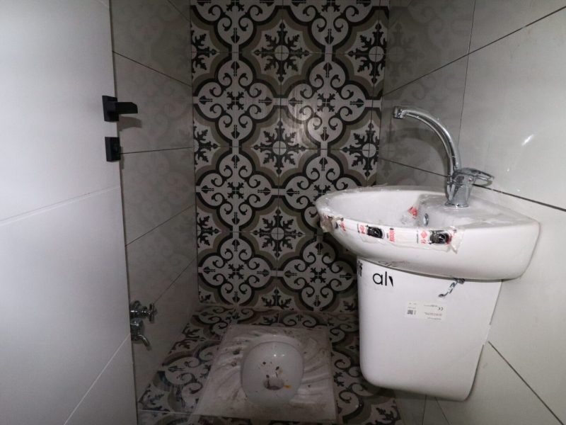 Mersin Erdemli Alata Bağımsız Mutfak 3 Cepheli Satılık 2+1 Daire