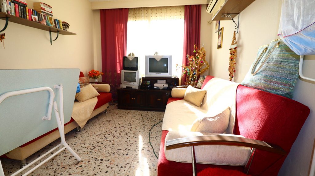 Tömük Altın Sahil Sitesi Satılık 2+1 Uygun Daire 