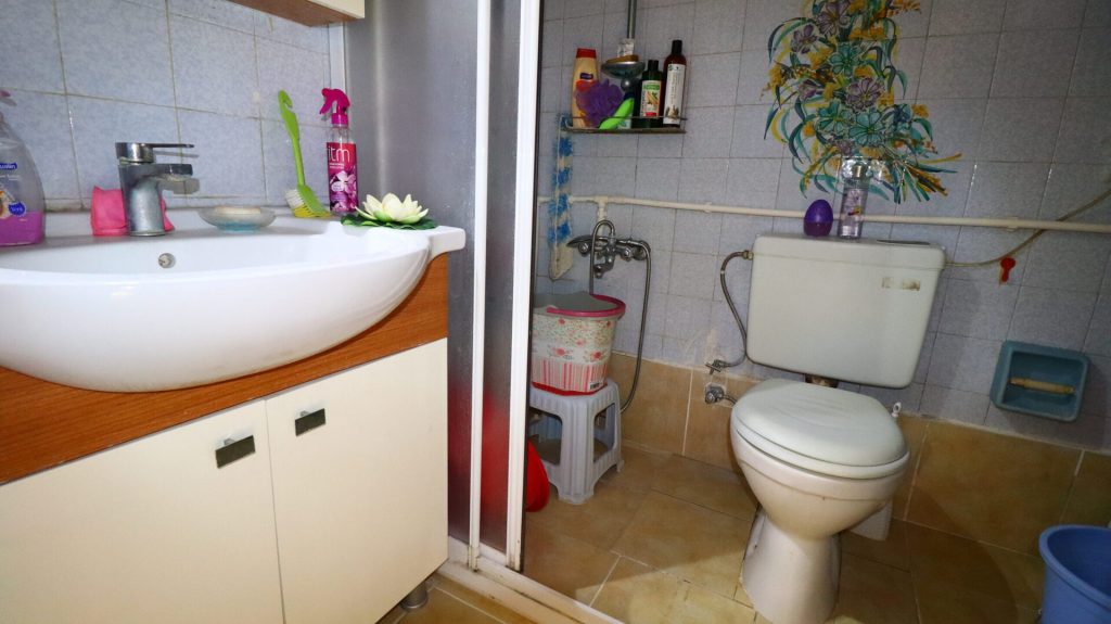 Tömük Altın Sahil Sitesi Satılık 2+1 Uygun Daire 