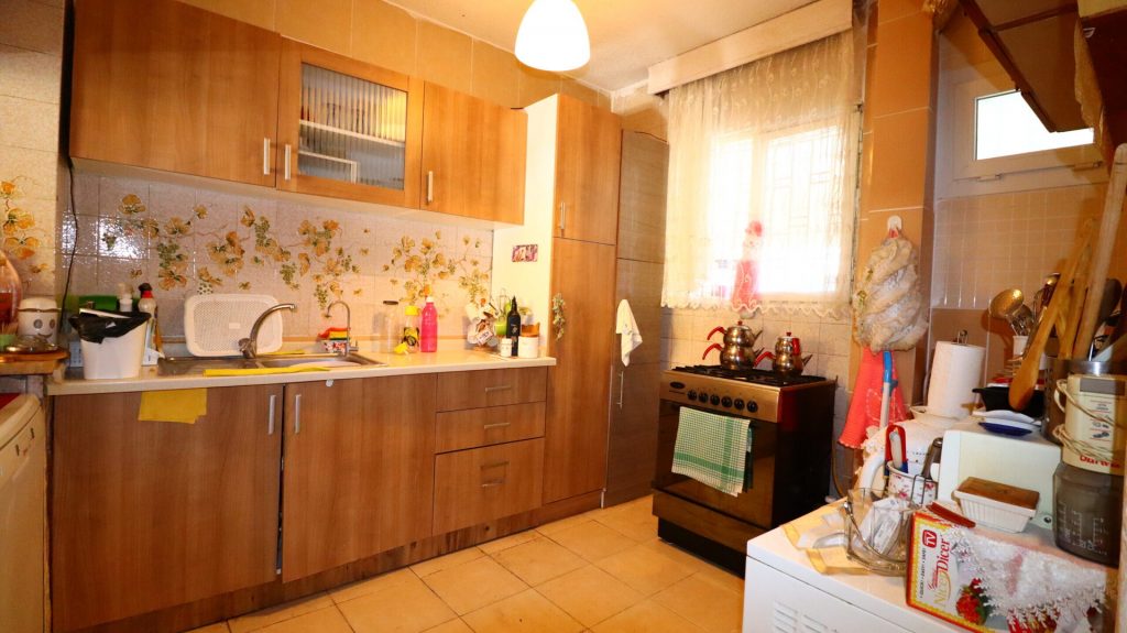 Tömük Altın Sahil Sitesi Satılık 2+1 Uygun Daire 