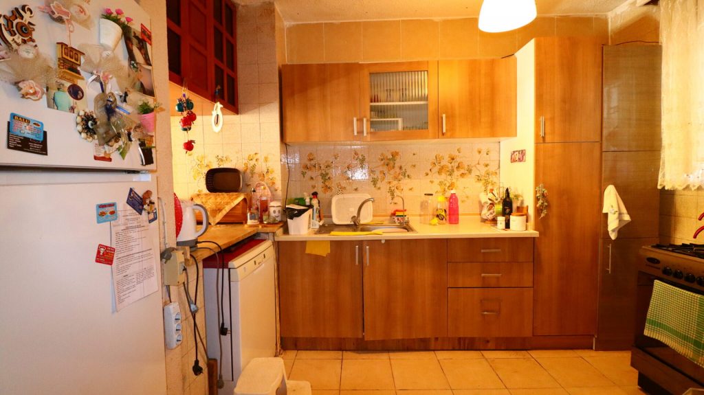 Tömük Altın Sahil Sitesi Satılık 2+1 Uygun Daire 