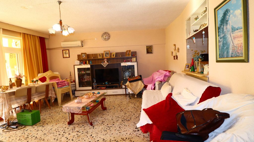 Tömük Altın Sahil Sitesi Satılık 2+1 Uygun Daire 