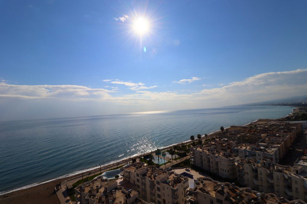 Mersin Erdemli Alata Park Denize Sıfır  Satılık 4+1 Daire