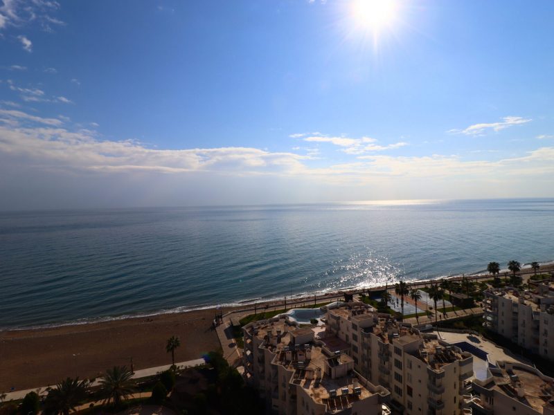 Mersin Erdemli Alata Park Denize Sıfır  Satılık 4+1 Daire