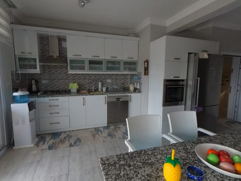 Mersin Erdemli Arpaçbahşiş Gümüştur 1 Sitesi Satılık 3+1 Lüks Daire