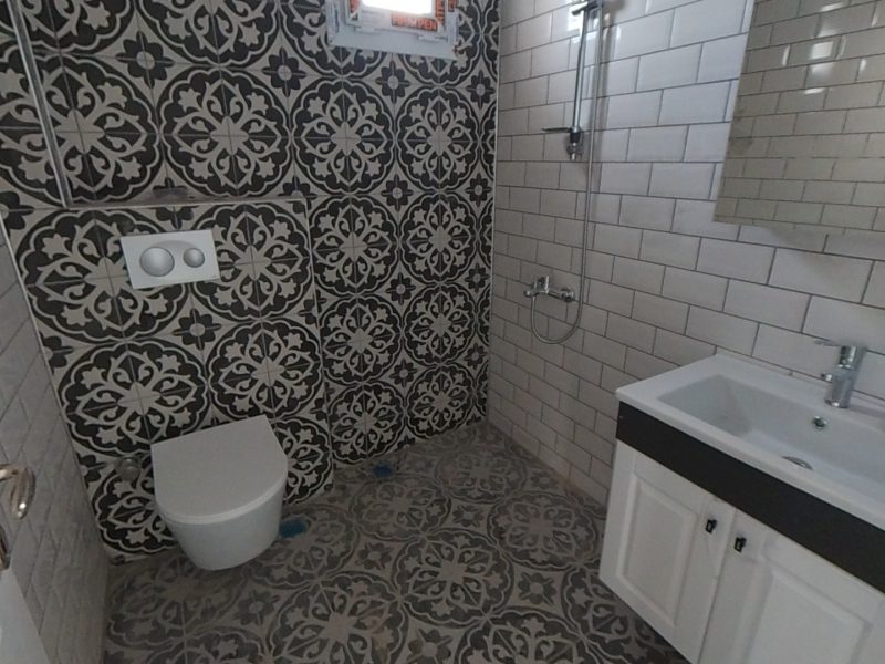 Mersin Erdemli Koyuncu Deniz Manzaralı Satılık 2+1 Sıfır Bağımsız Mutfak Daire