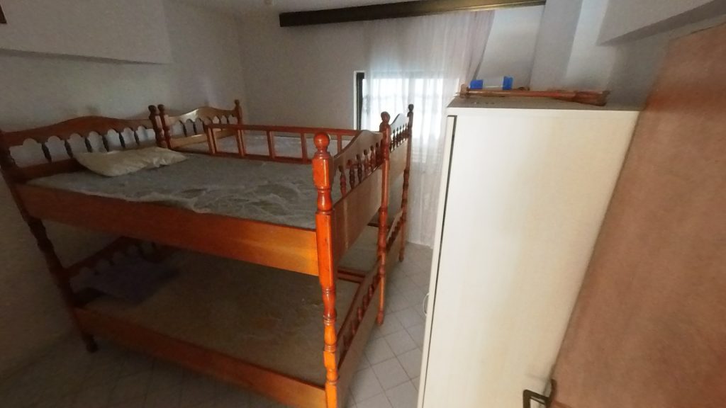 Mersin Erdemli Tömük Gondol 1 Sitesi Eşyalı Ada Mutfaklı Satılık 1+1 Daire