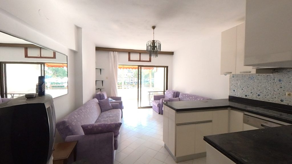 Mersin Erdemli Tömük Gondol 1 Sitesi Eşyalı Ada Mutfaklı Satılık 1+1 Daire