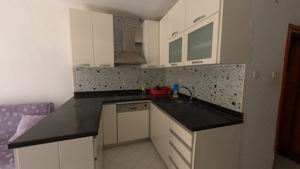 Mersin Erdemli Tömük Gondol 1 Sitesi Eşyalı Ada Mutfaklı Satılık 1+1 Daire