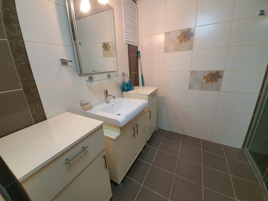 Mersin Erdemli Kargıpınarı Queenaba Sitesi  Satılık 3+1 Daire