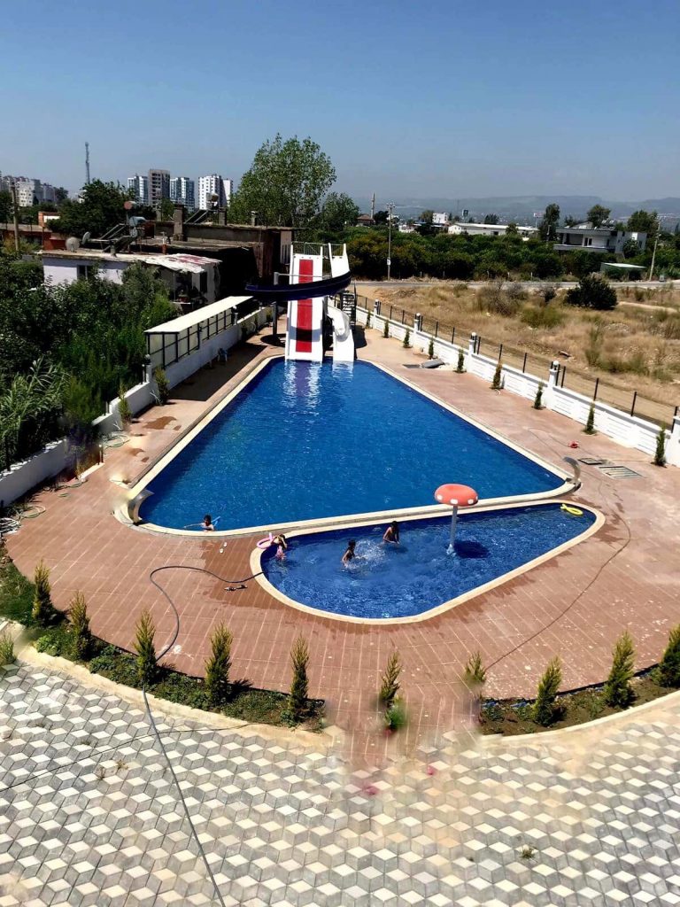 Mersin Erdemli Tömük İnce Ali Sitesi  Eşyalı Satılık 1+1 Daire