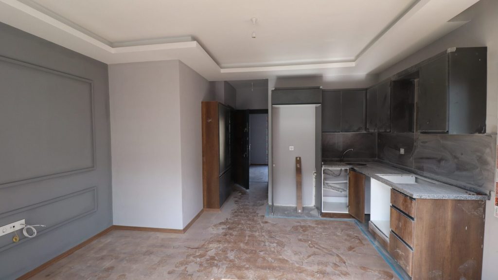 Mersin Erdemli Alata Mahallesi Üniversite Civarı 1+1 Satılık Daire