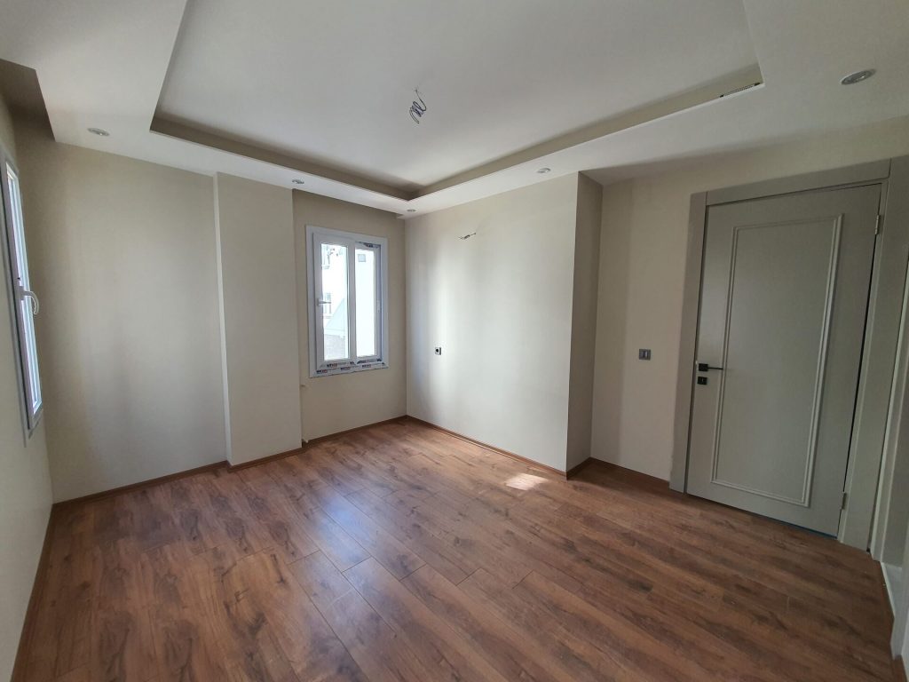 Mersin Erdemli Alata Mahallesi 2+1 Bağımsız Mutfak Satılık Lüks Daire