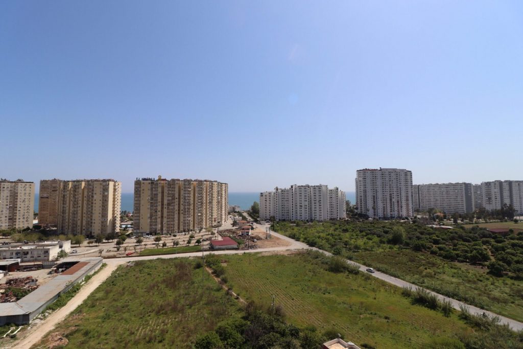 Mersin Erdemli Tömük İnce Ali Sitesi  Eşyalı Satılık 1+1 Daire