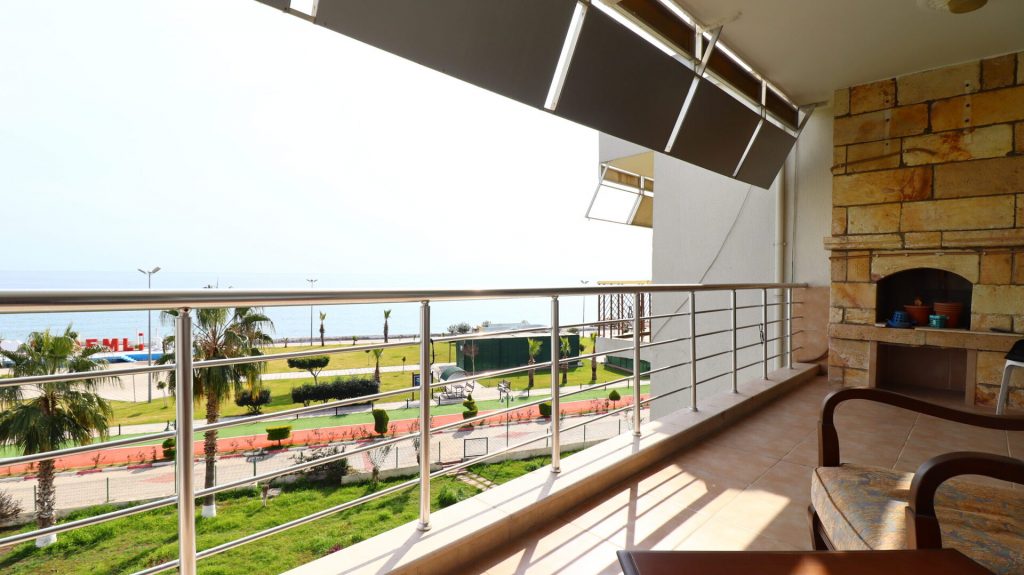 Mersin Erdemli Erciyes Sitesi Denize Sıfır Satılık Daire