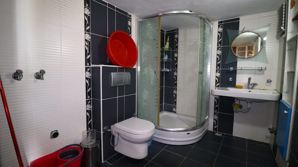 Mersin Erdemli Erciyes Sitesi Denize Sıfır Satılık Daire