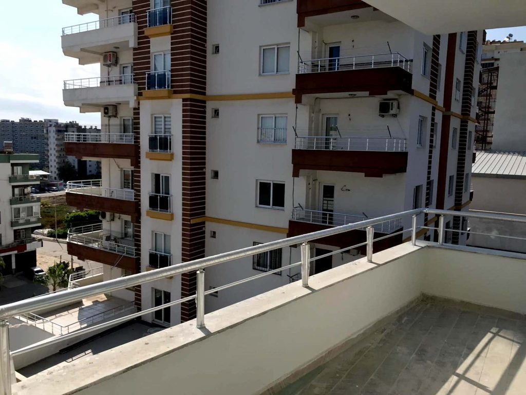 Mersin Erdemli Alata Satılık 2+1 Geniş Daire 