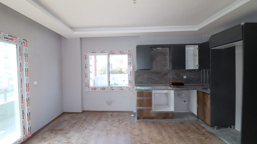 Mersin Erdemli Alata Mahallesi Üniversite Civarı 1+1 Satılık Daire