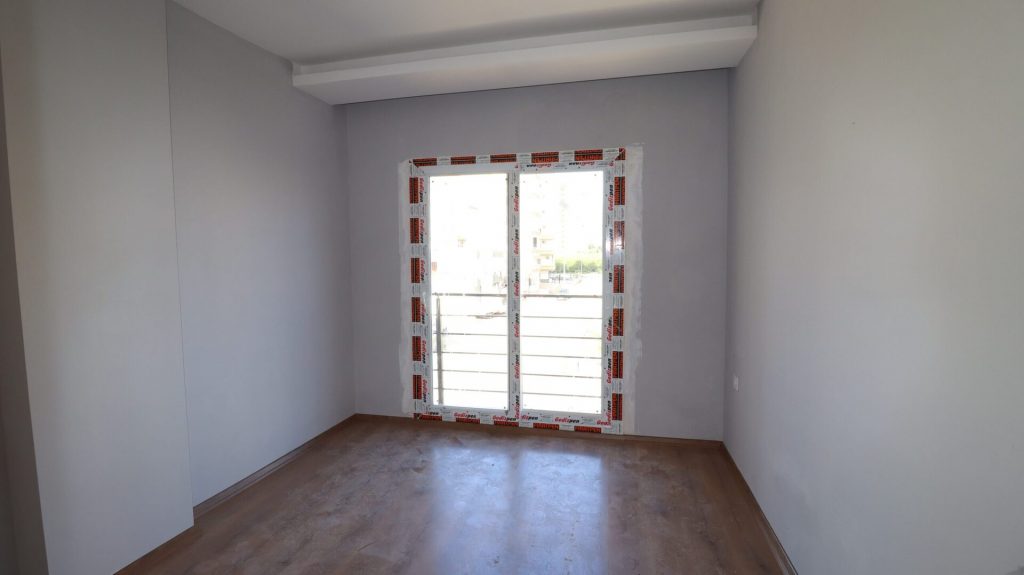Mersin Erdemli Alata Mahallesi Üniversite Civarı 1+1 Satılık Daire