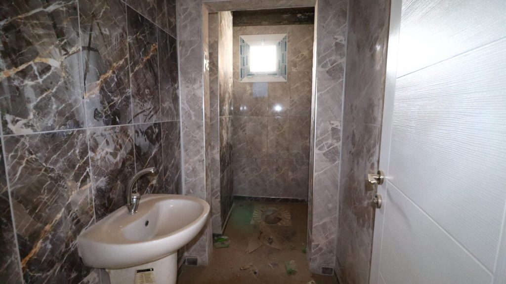 Mersin Erdemli Alata 2+1 Satılık Sıfır Geniş Daire  