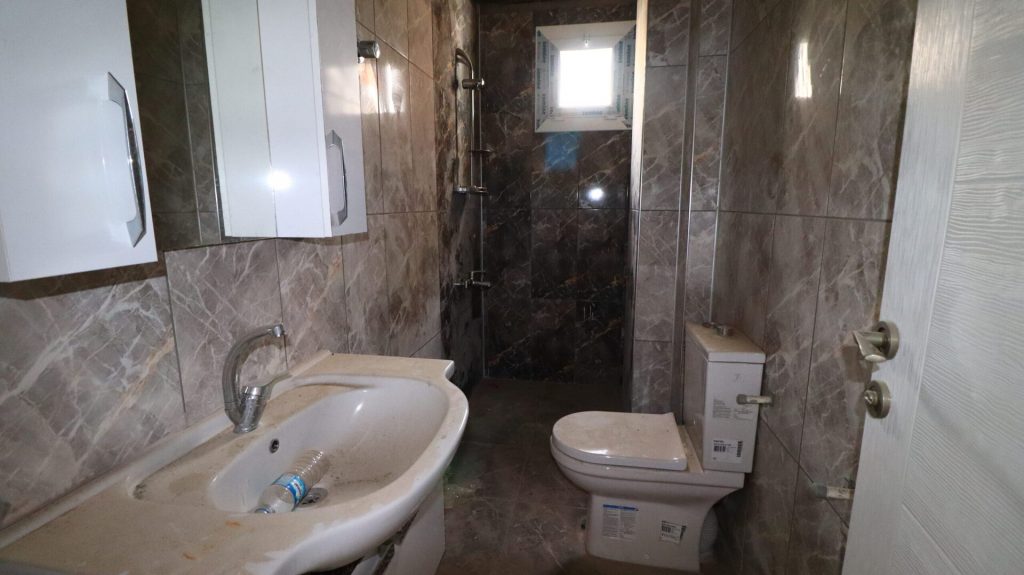 Mersin Erdemli Alata 2+1 Satılık Sıfır Geniş Daire  