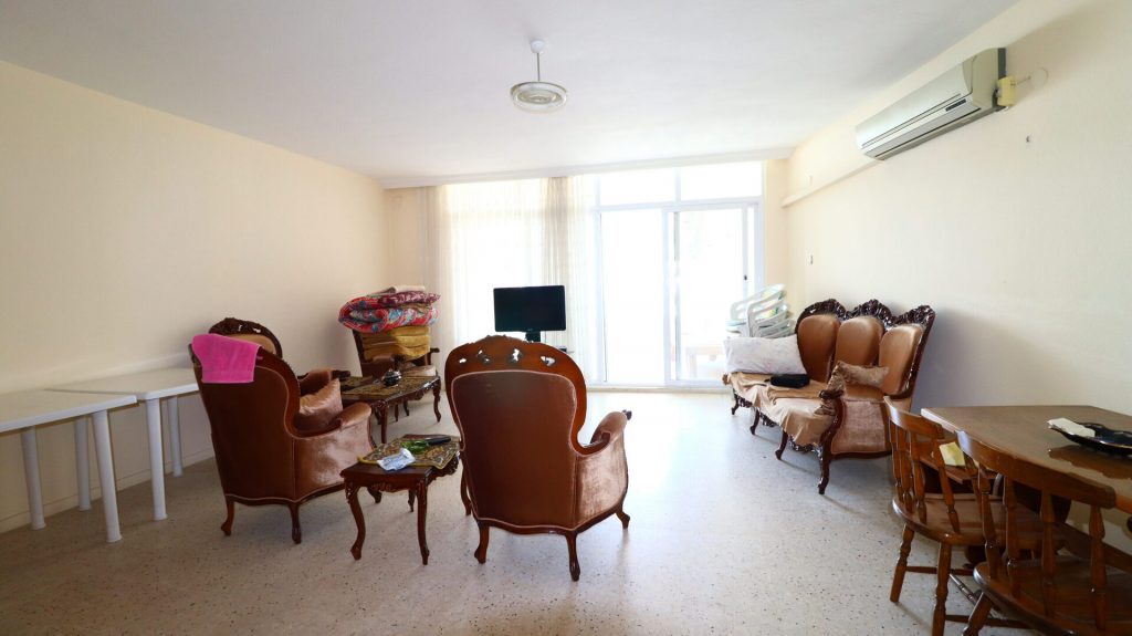 Mersin Erdemli Arpaçbahşiş Yıldıztaşı Sitesi Satılık Eşyalı 2+1 Daire 