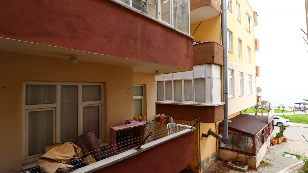 Mersin Erdemli Merkez Mahallesi Satılık Denize Sıfır Satılık 3+1 Daire 