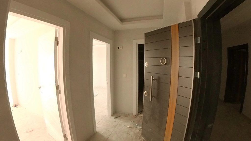 Mersin Erdemli Adliye Sarayı Civarı Satılık Sıfır Geniş 1+1 Daire