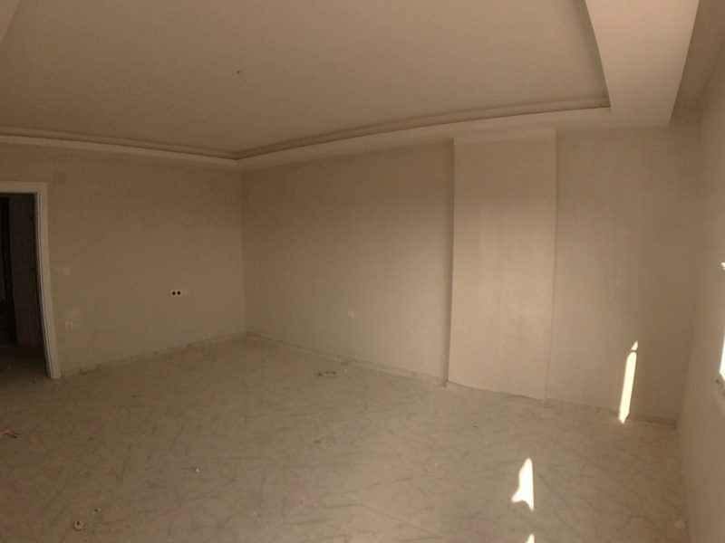 Mersin Erdemli Adliye Sarayı Civarı Satılık Sıfır Geniş 1+1 Daire