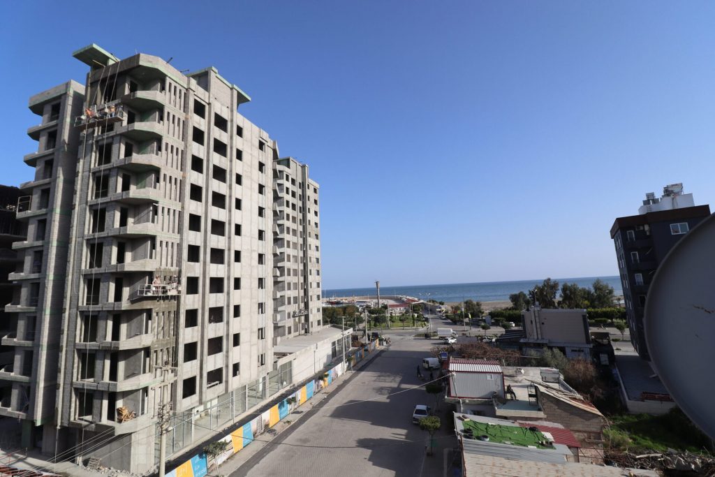 Mersin Erdemli Alata Sahilde Satılık 3+1 Bağımsız Mutfak Daire
