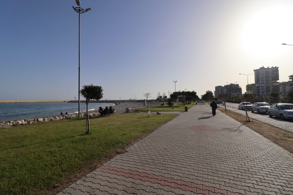 Mersin Erdemli Alata Sahilde Satılık 3+1 Bağımsız Mutfak Daire