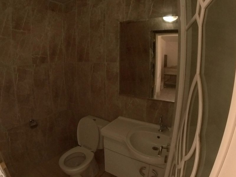 Mersin Erdemli Merkez Türbe Caddesinde Satılık 180 m2 Dükkan