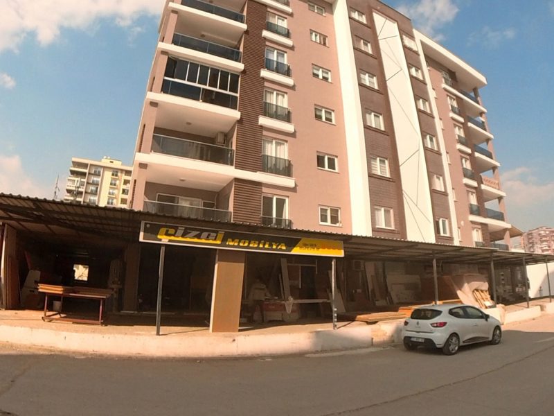 Mersin Erdemli Merkez Türbe Caddesinde Satılık 180 m2 Dükkan