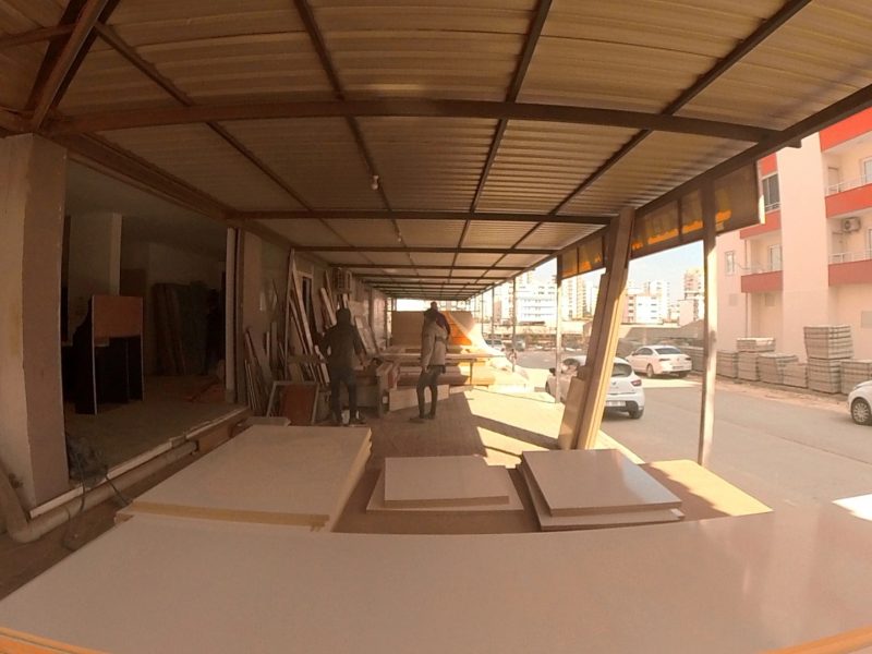 Mersin Erdemli Merkez Türbe Caddesinde Satılık 180 m2 Dükkan