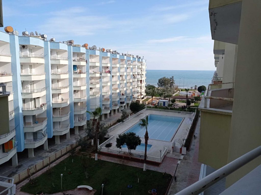 Mersin Erdemli Tömük Güllük Sitesi Eşyalı Satılık 2+1 Daire