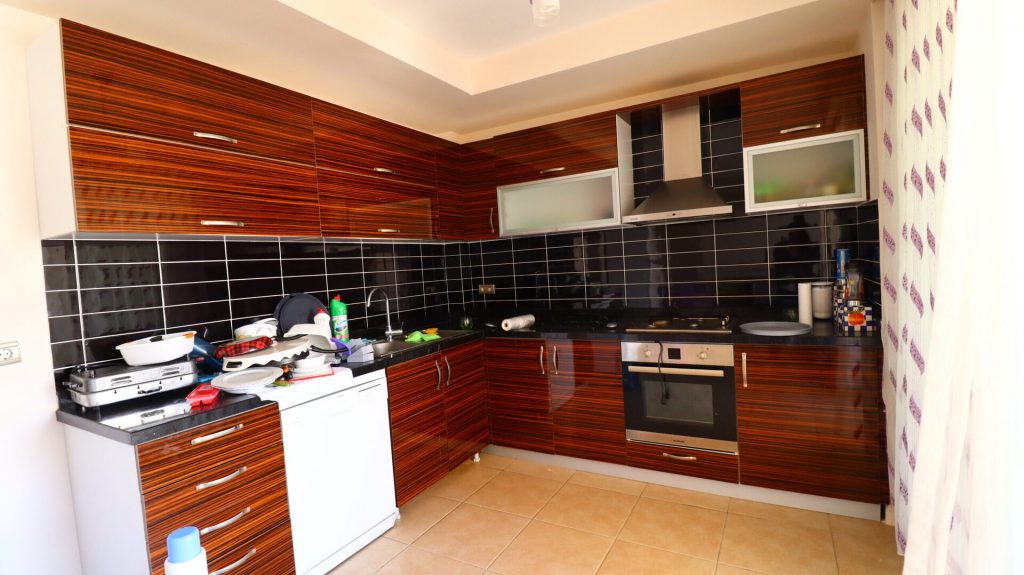 Mersin Erdemli Kumkuyu Altınportakal Sitesi Satılık  Deniz Manzaralı Eşyalı 3+1 Daire