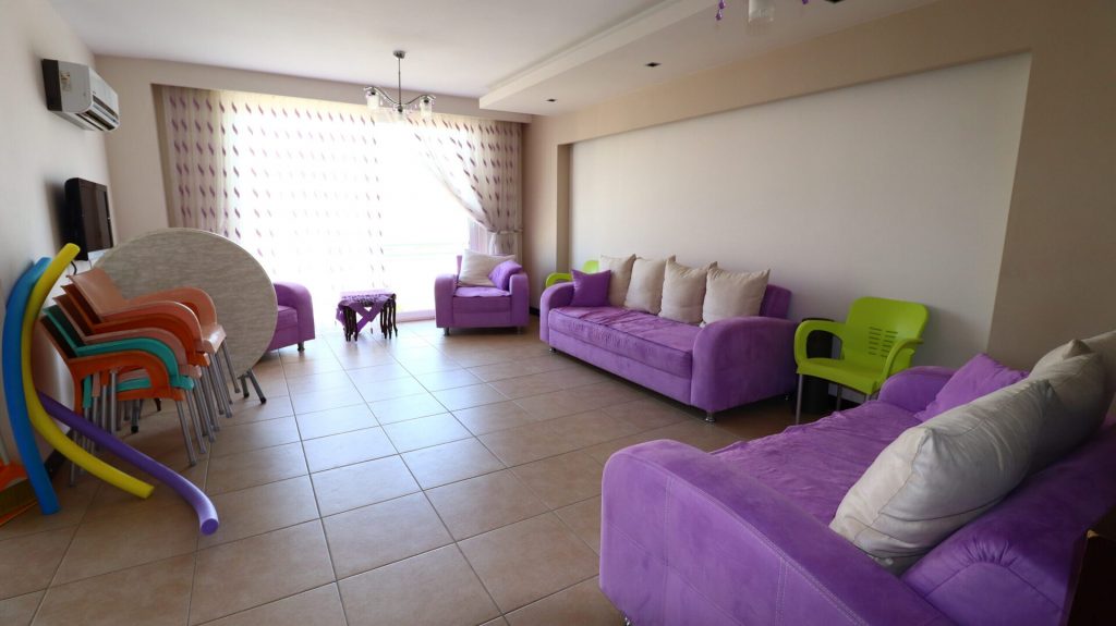 Mersin Erdemli Kumkuyu Altınportakal Sitesi Satılık  Deniz Manzaralı Eşyalı 3+1 Daire