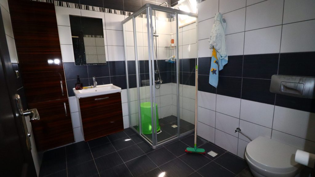 Mersin Erdemli Kumkuyu Altınportakal Sitesi Satılık  Deniz Manzaralı Eşyalı 3+1 Daire