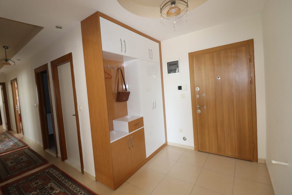 Mersin Erdemli Alata Bağımsız Mutfak Satılık 3+1 Kelepir Daire
