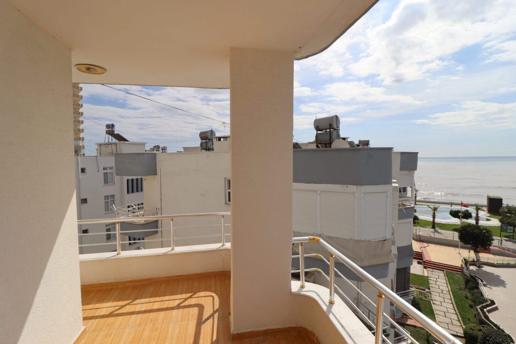 Mersin Erdemli Erdemkent Sitesi Satılık 3+1 Köşe Daire