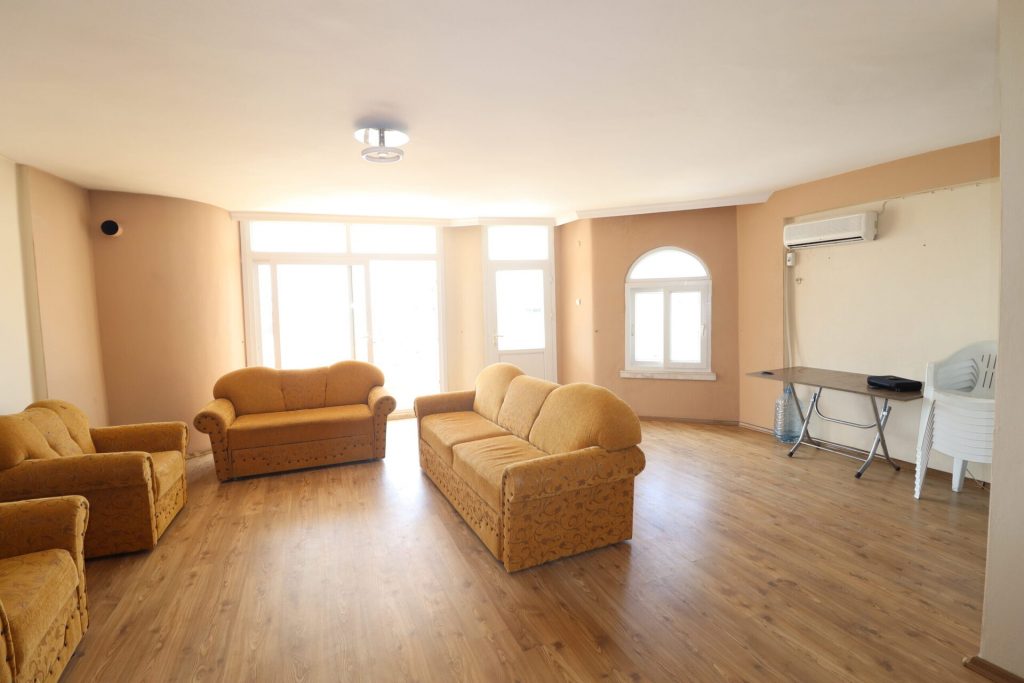 Mersin Erdemli Erdemkent Sitesi Satılık 3+1 Köşe Daire