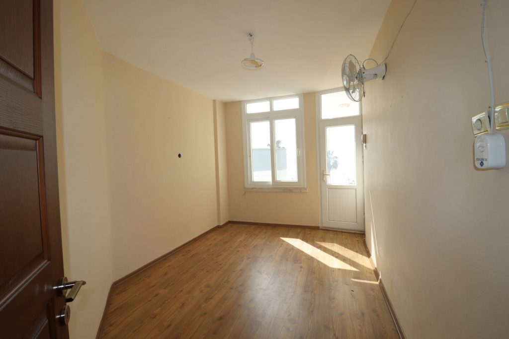 Mersin Erdemli Erdemkent Sitesi Satılık 3+1 Köşe Daire