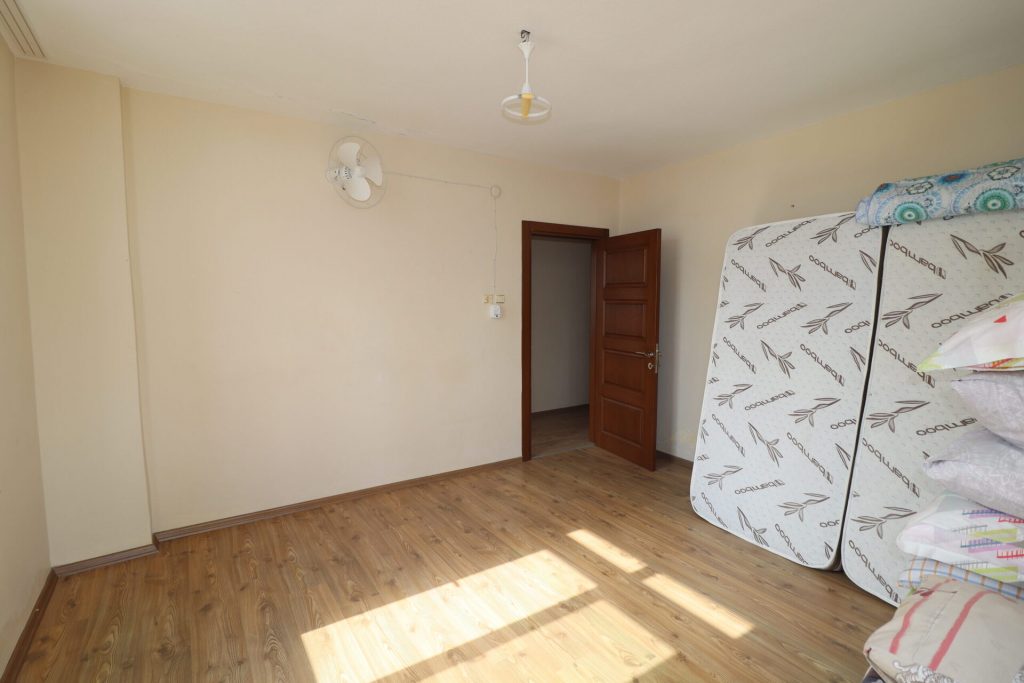 Mersin Erdemli Erdemkent Sitesi Satılık 3+1 Köşe Daire
