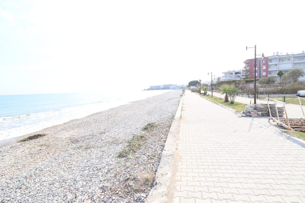 Mersin Erdemli Limonlu Denize Sıfır Satılık 2+1 Eşyalı Daire