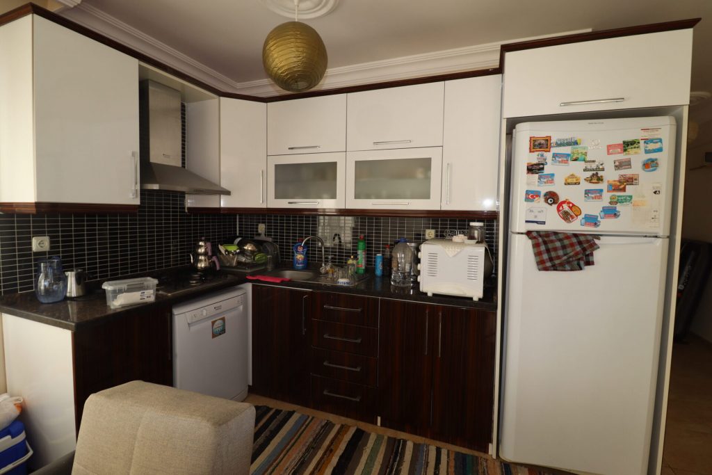 Mersin Erdemli Limonlu Denize Sıfır Satılık 2+1 Eşyalı Daire